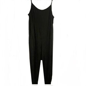 One piece Black Sleeveless Jumpsuit
